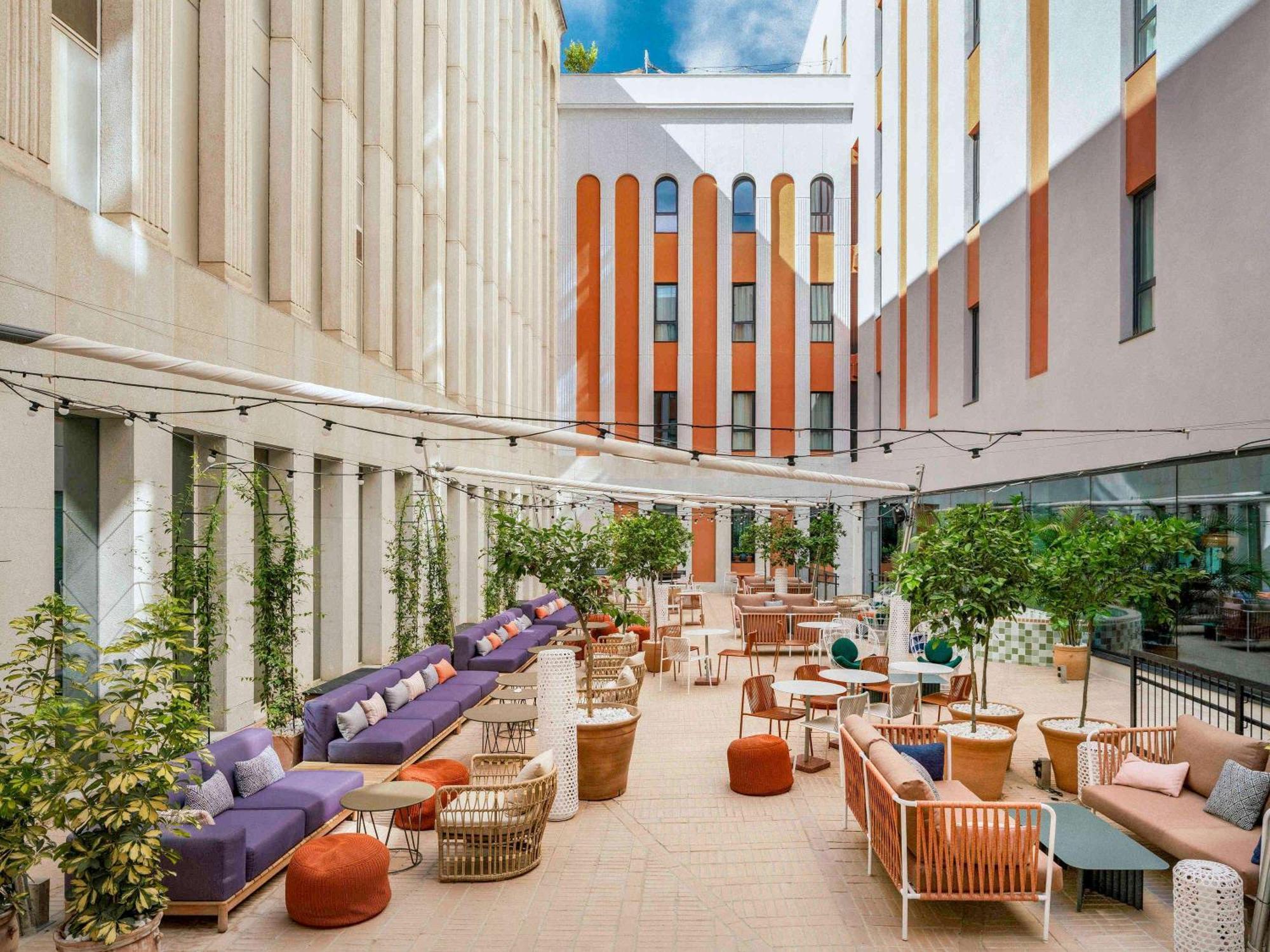 Ibis Styles Sevilla City Santa Justa Dış mekan fotoğraf