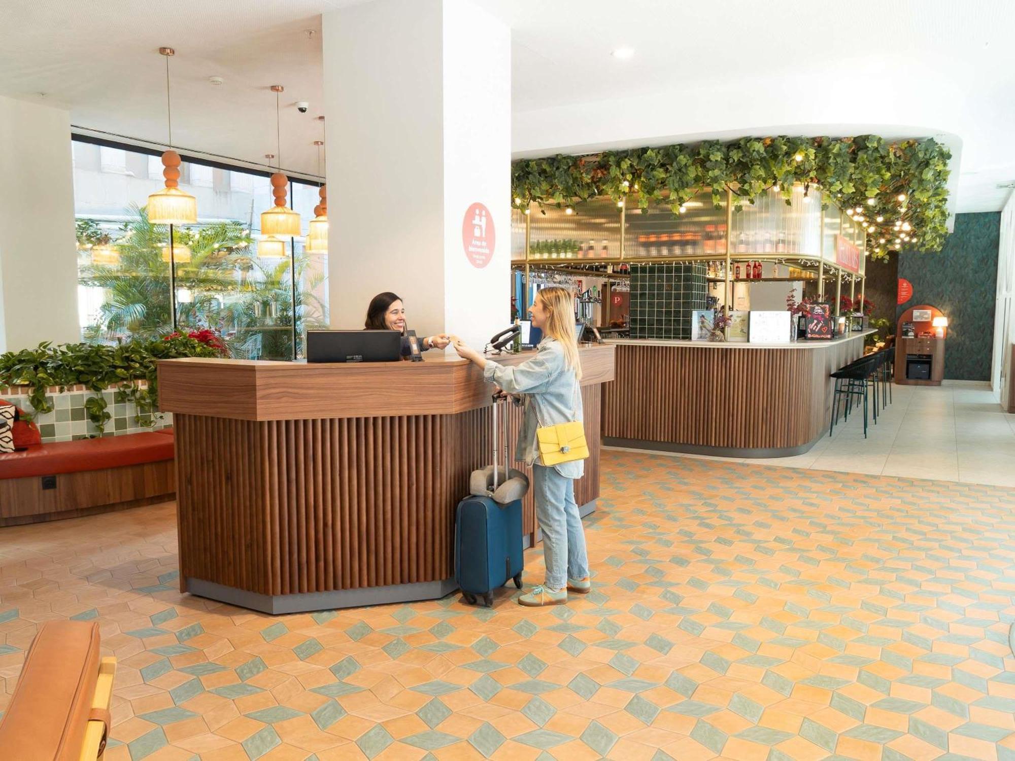 Ibis Styles Sevilla City Santa Justa Dış mekan fotoğraf