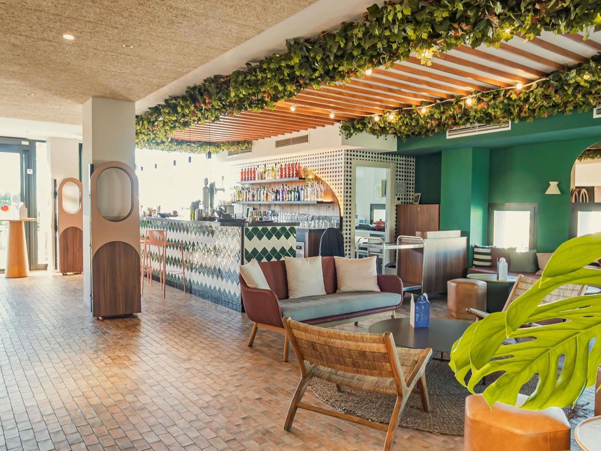 Ibis Styles Sevilla City Santa Justa Dış mekan fotoğraf