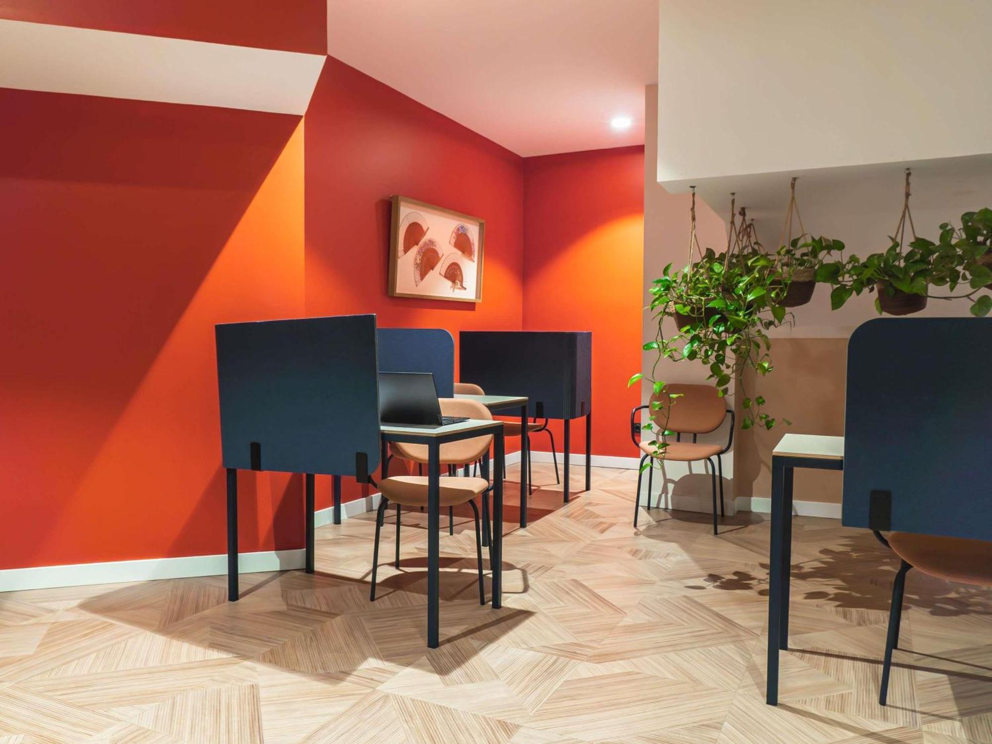 Ibis Styles Sevilla City Santa Justa Dış mekan fotoğraf