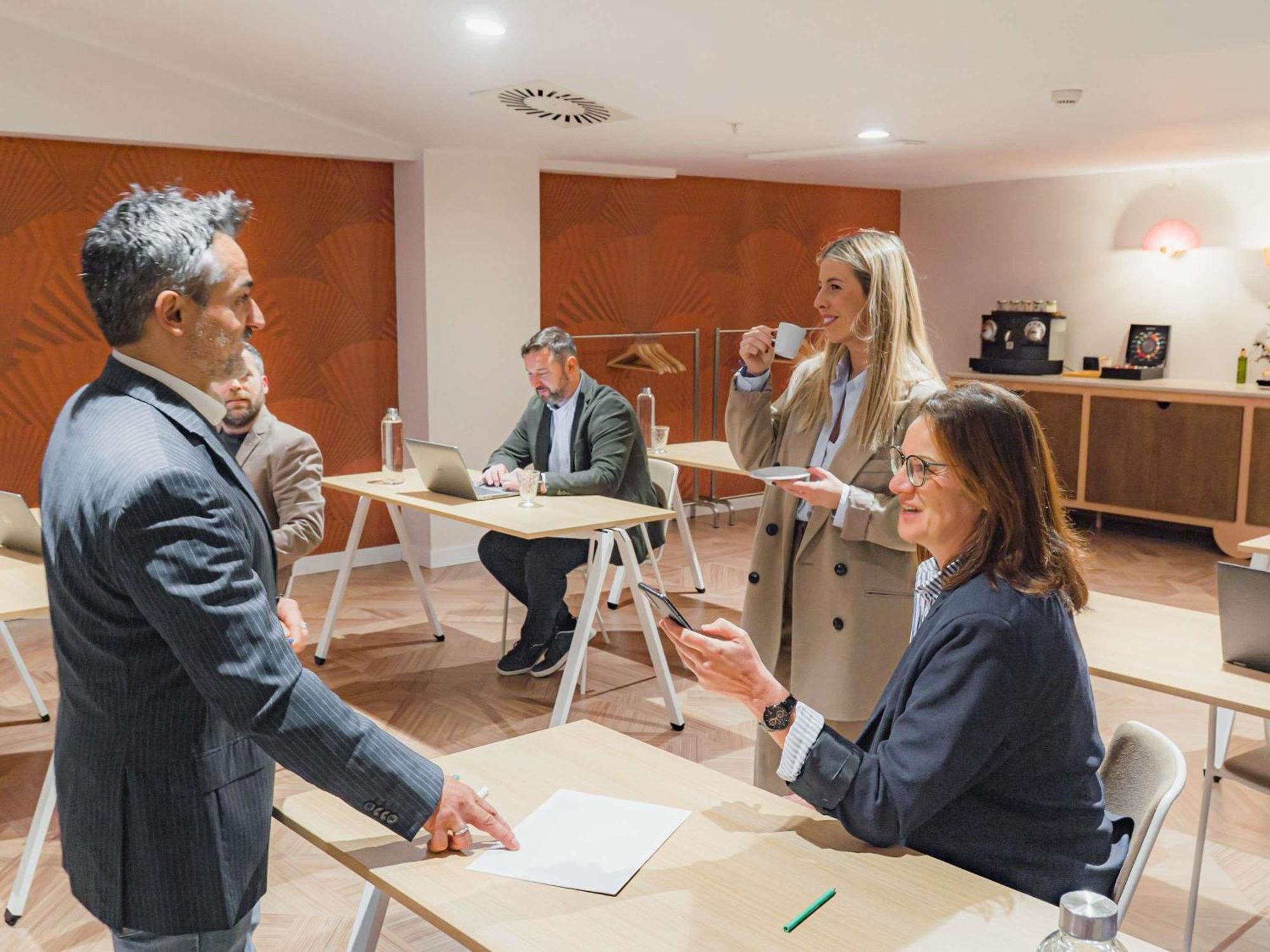 Ibis Styles Sevilla City Santa Justa Dış mekan fotoğraf