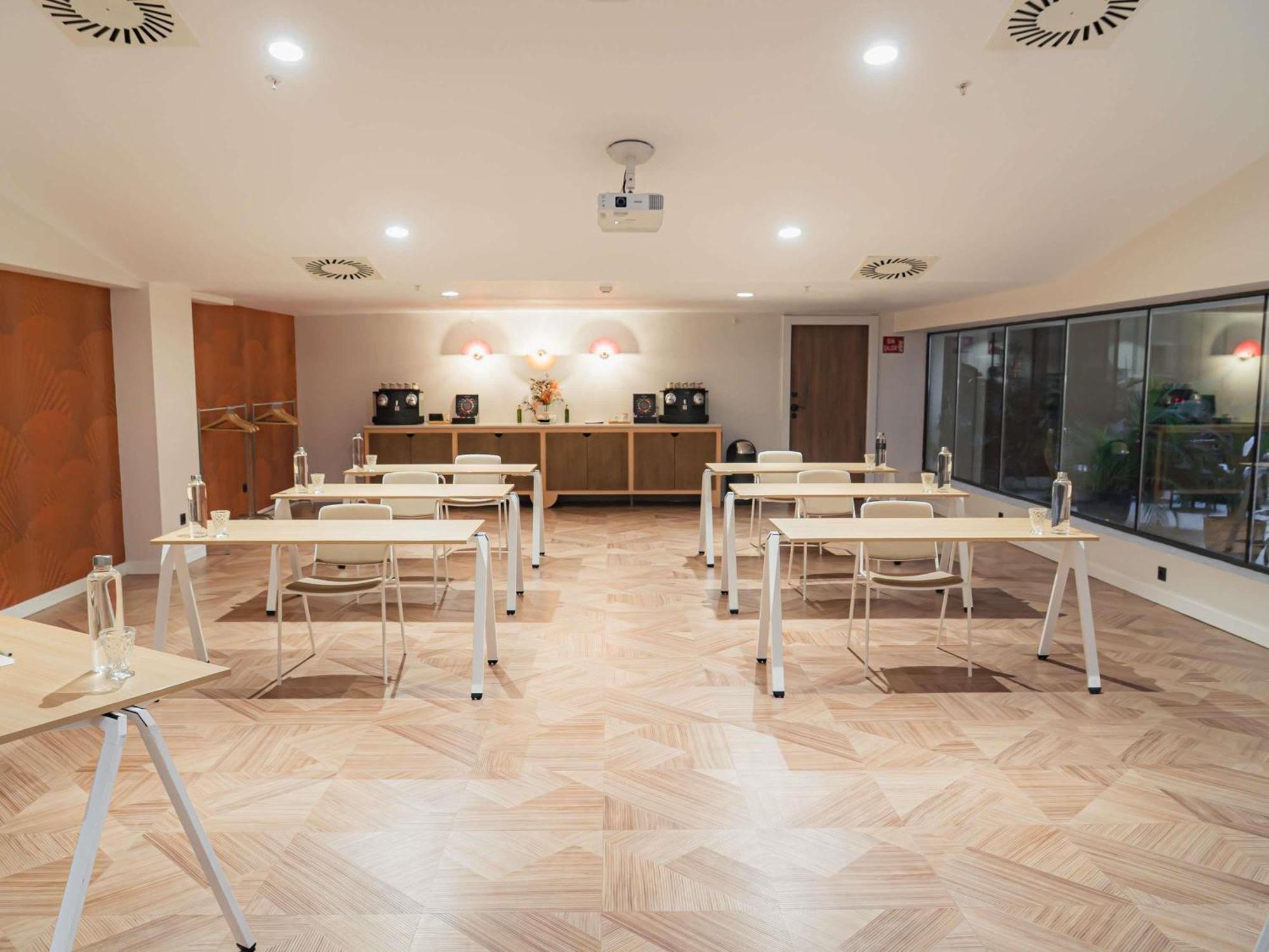 Ibis Styles Sevilla City Santa Justa Dış mekan fotoğraf
