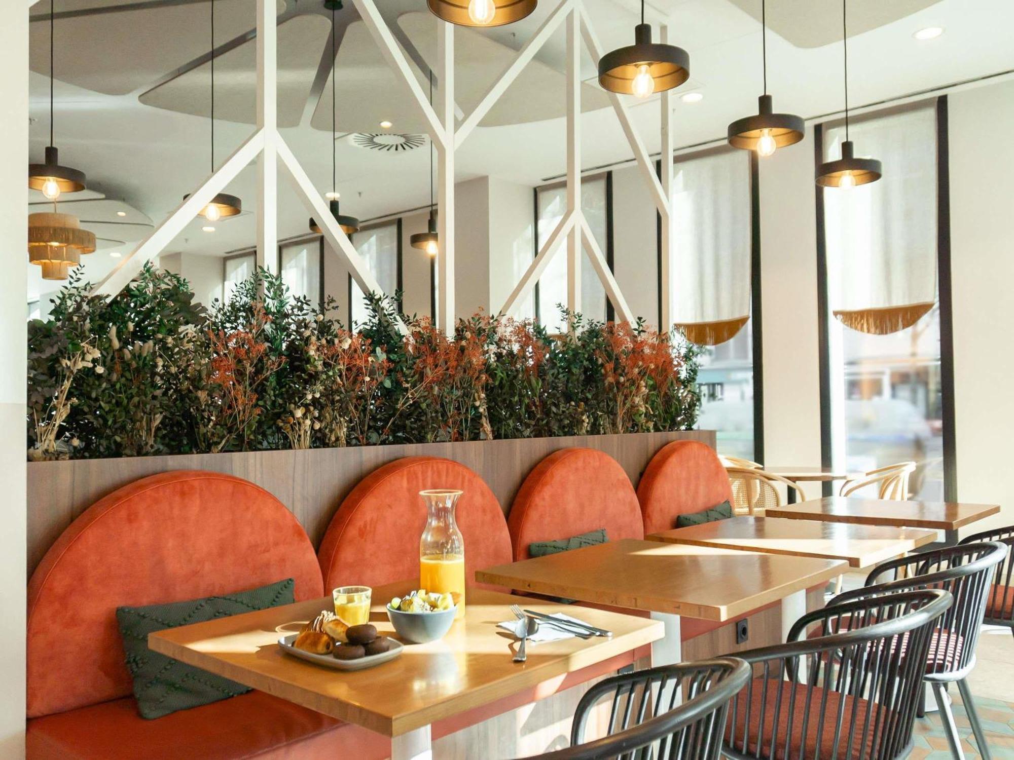 Ibis Styles Sevilla City Santa Justa Dış mekan fotoğraf